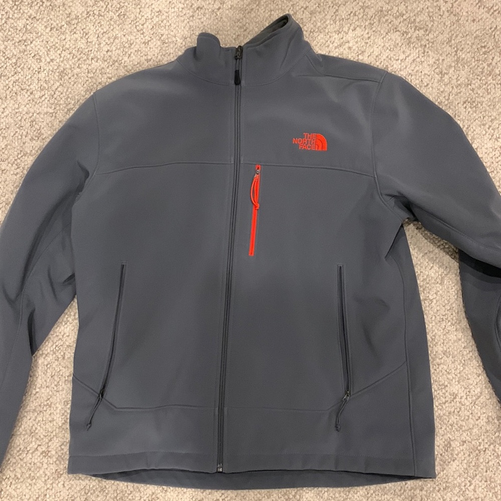 The North Face jacket in excellent condition!